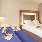 Novotel 4*