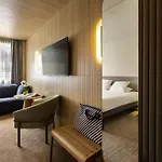 Novotel
