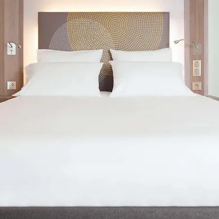 Novotel 4*