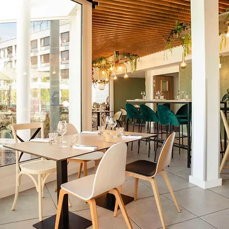 Novotel
