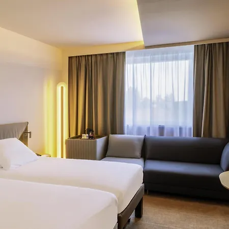 Novotel 호텔