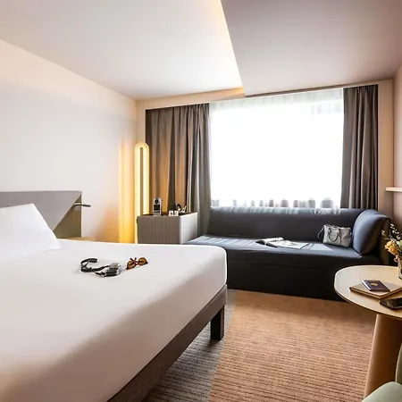 Novotel Hotel 4*